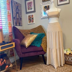 2 piece skirt set, never been worn
